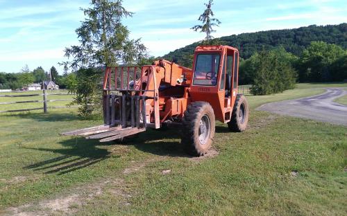 Operated fork trucks of varing sizes too.