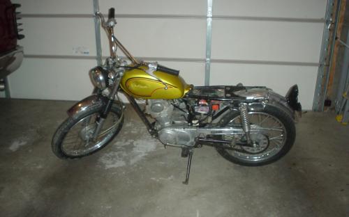 Original condition of the bike. Acquired for $100, leaked gas, oil, and grease from every possible place.